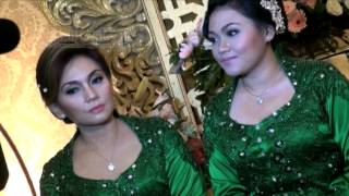 Putri Nia Daniati Lamaran, Farhat Abbas Absen