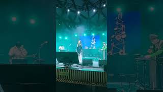 Stella Jang - Walkman live at Tumbalong Nights, Vivid Sydney 2025 @stellajangtv