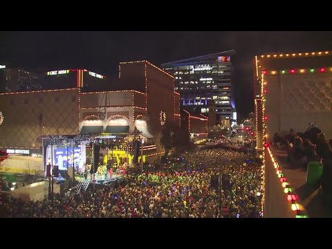 Vídeo: Plaza Lights Event em Kansas City