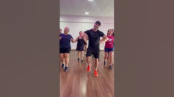 Thumbnail of O ano era 1971 - Mar de Rosas - The fevers  #auladedança #dance #anos70 #thefevers #70s