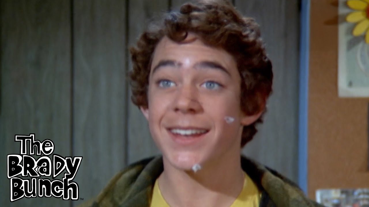 Greg Brady Wants His Own Room! - YouTube