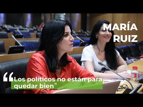 María Ruiz, al PSOE: ‘Lo que hacen con los inmigrantes no es lo inclusivo, es lo fácil.'