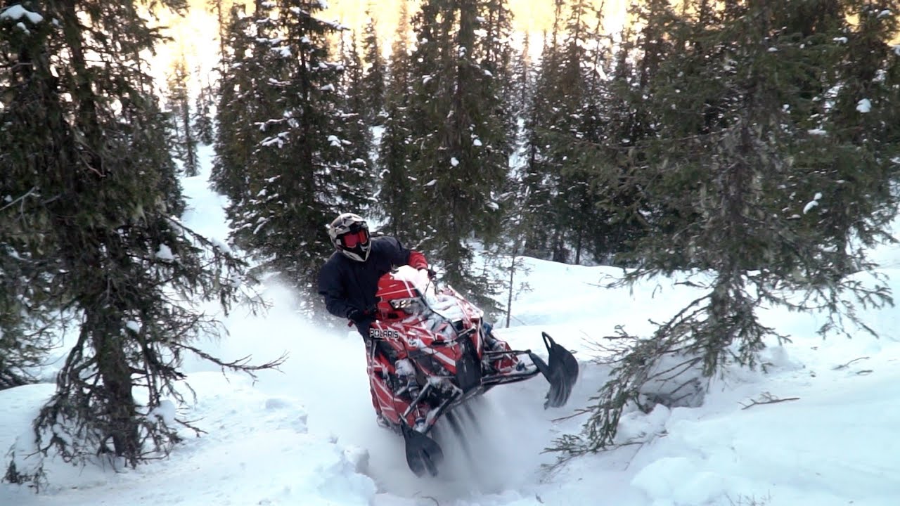 Snowmobile Throwback 2025