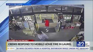 Celebrity Simpson County deputies searching for Dollar General shoplifting suspects Profile