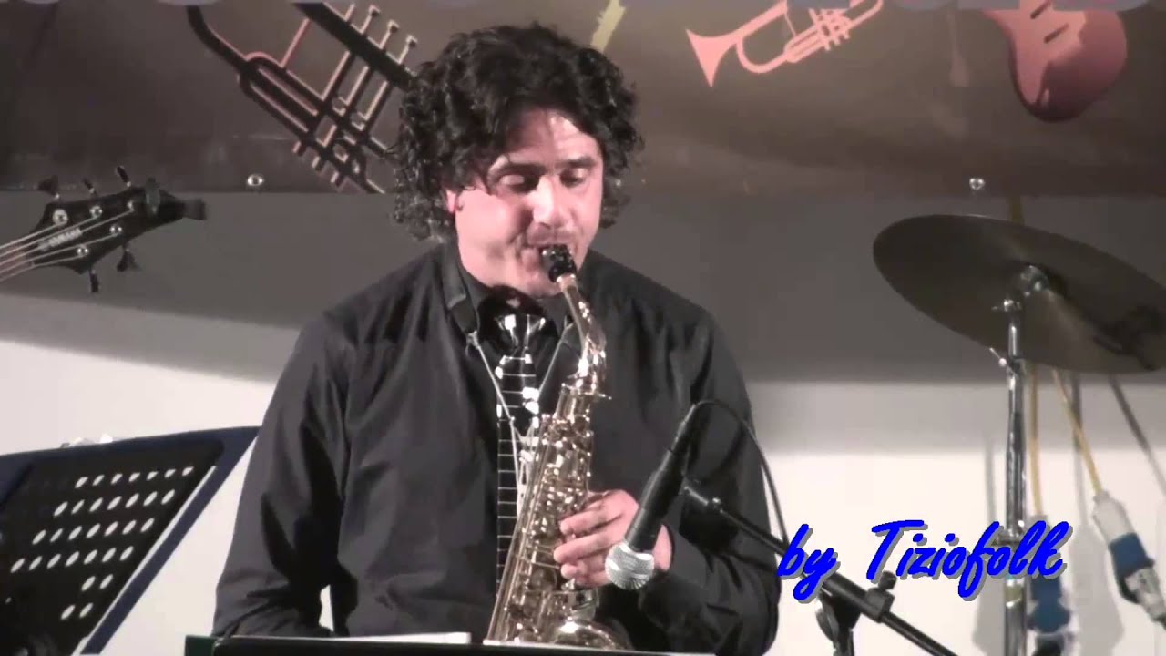 SINFONIA valzer diTASSINARI eseguito da CLAUDIO NANNI con l'orchestra RICORDO ROMAGNOLO all'ARENA