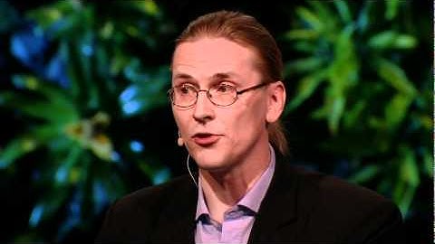 Mikko Hypponen: Fighting viruses, defending the net