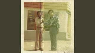 Video thumbnail of "Jeff Parker - Here Comes Ezra"