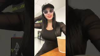 Infaltable Un Café En El Aeropuerto