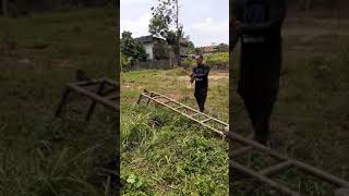 Mencari Mata Air Menggunakan Kelapa