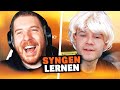 Unge REAGIERT auf Syngen lernen 🎤 ungespielt Reaktion