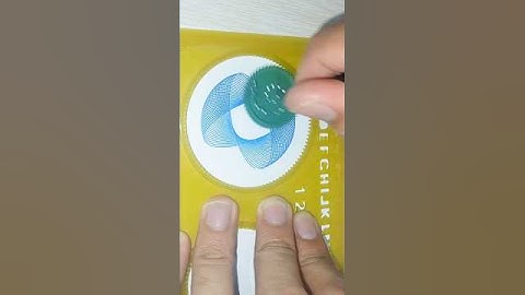 Creating Mesmerizing Patterns with Spirograph #shorts #shortvideo #art #2024 #satisfying