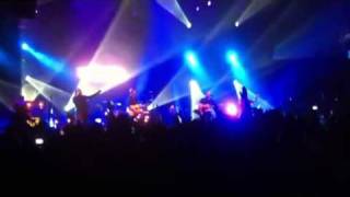 Mighty to Save by Hillsong LIVE
