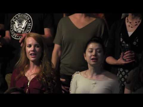 Flash Chorus sings "Water Fountain" by tUnE-yArDs