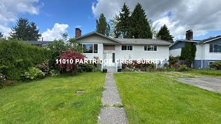 🌳 Expansive Family Home with Registered Suite & Future Development Potential ✨