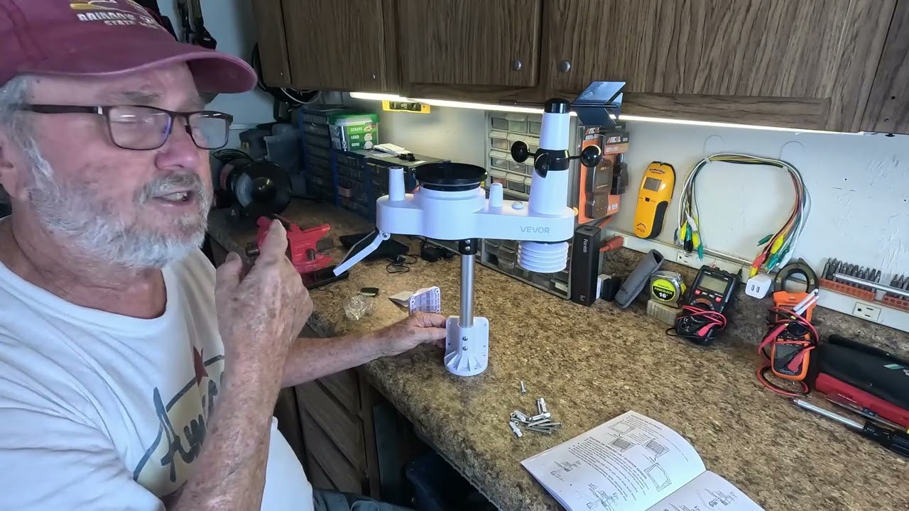 VEVOR 7 in 1 Weather Station with App Access many features