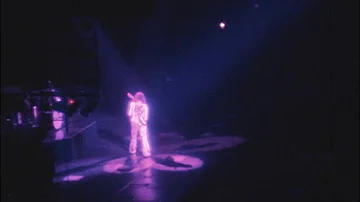 Led Zeppelin - Live in Cleveland (April 27th, 1977) - restored 8mm film