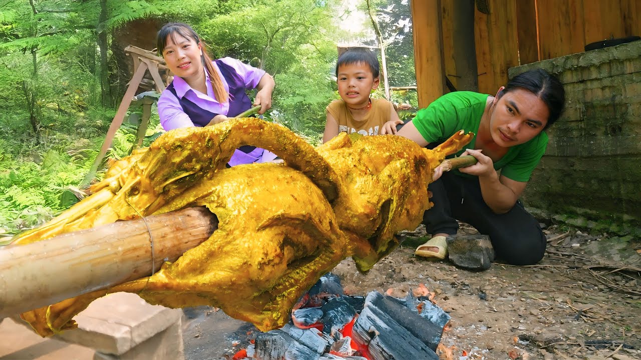 How to make traditional roast duck, harvest fruit for pigs, take care of animals on the farm
