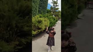 на природе 🌿🌸🙈 #like #cutebaby #reels #baby #littlefamily #cute #love #dance #funny #song #shorts