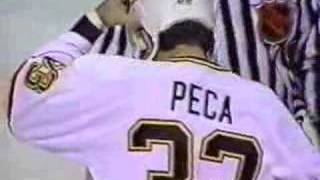 Peca hits Selänne