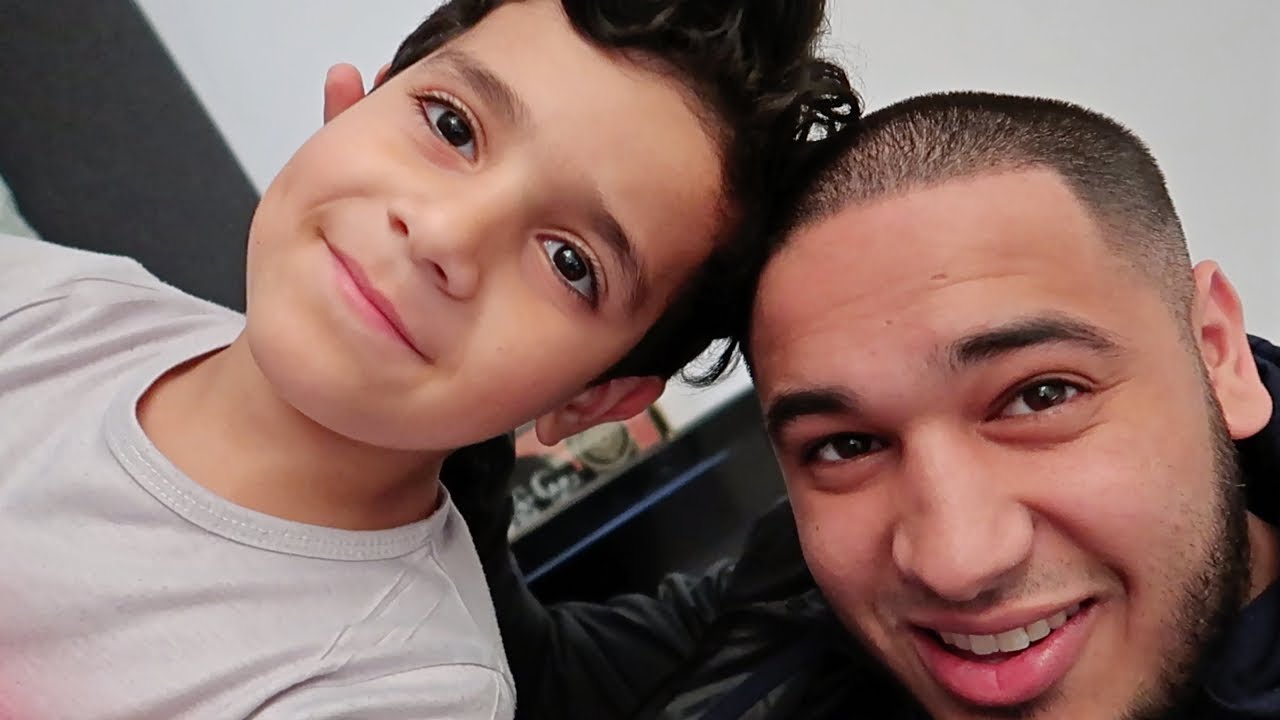 IFTAR BIJ MOEDER THUIS - RAMADAN VLOG - 