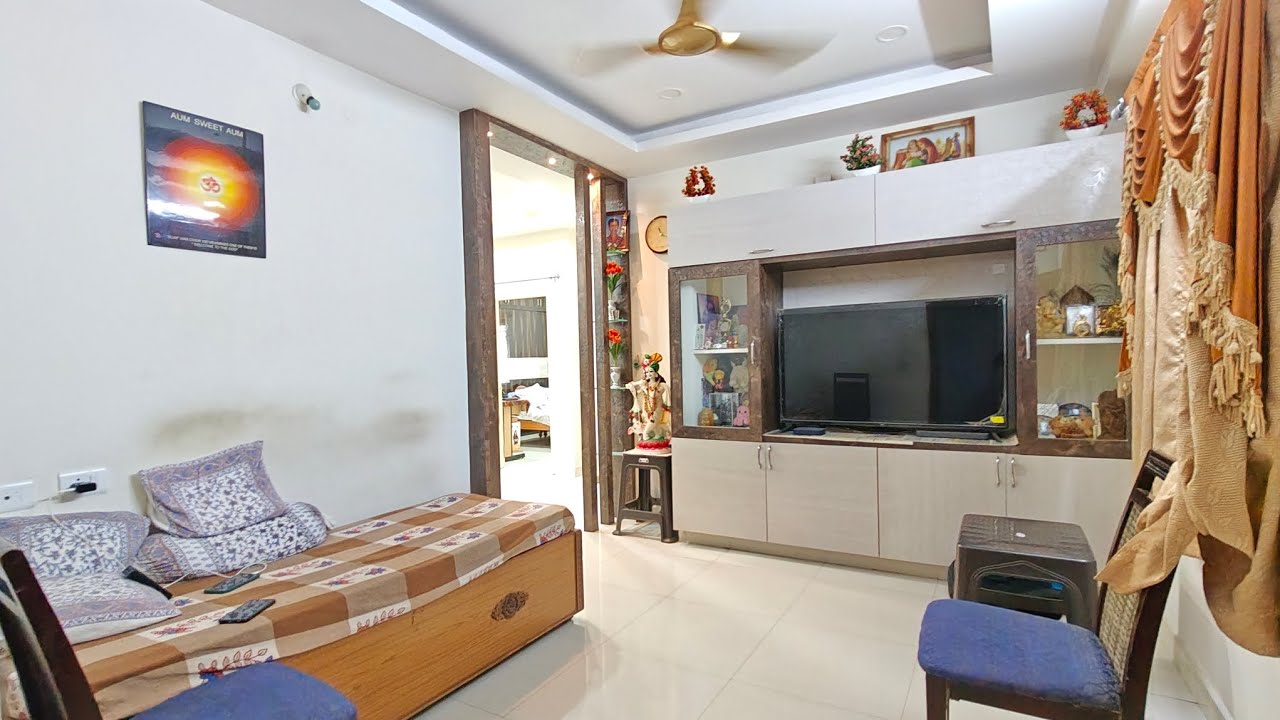 1100 Sq Feets 4 Years Old Building 2 Bhk Flat For Sale in Hyderabad # 9177322808