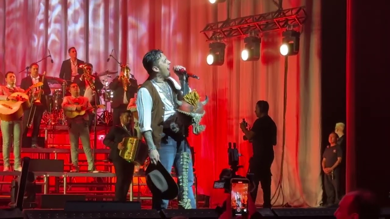 Christian Nodal - Vivo en el 6 - En vivo Auditorio Nacional - 9 junio 2024 - Tour pal Cora