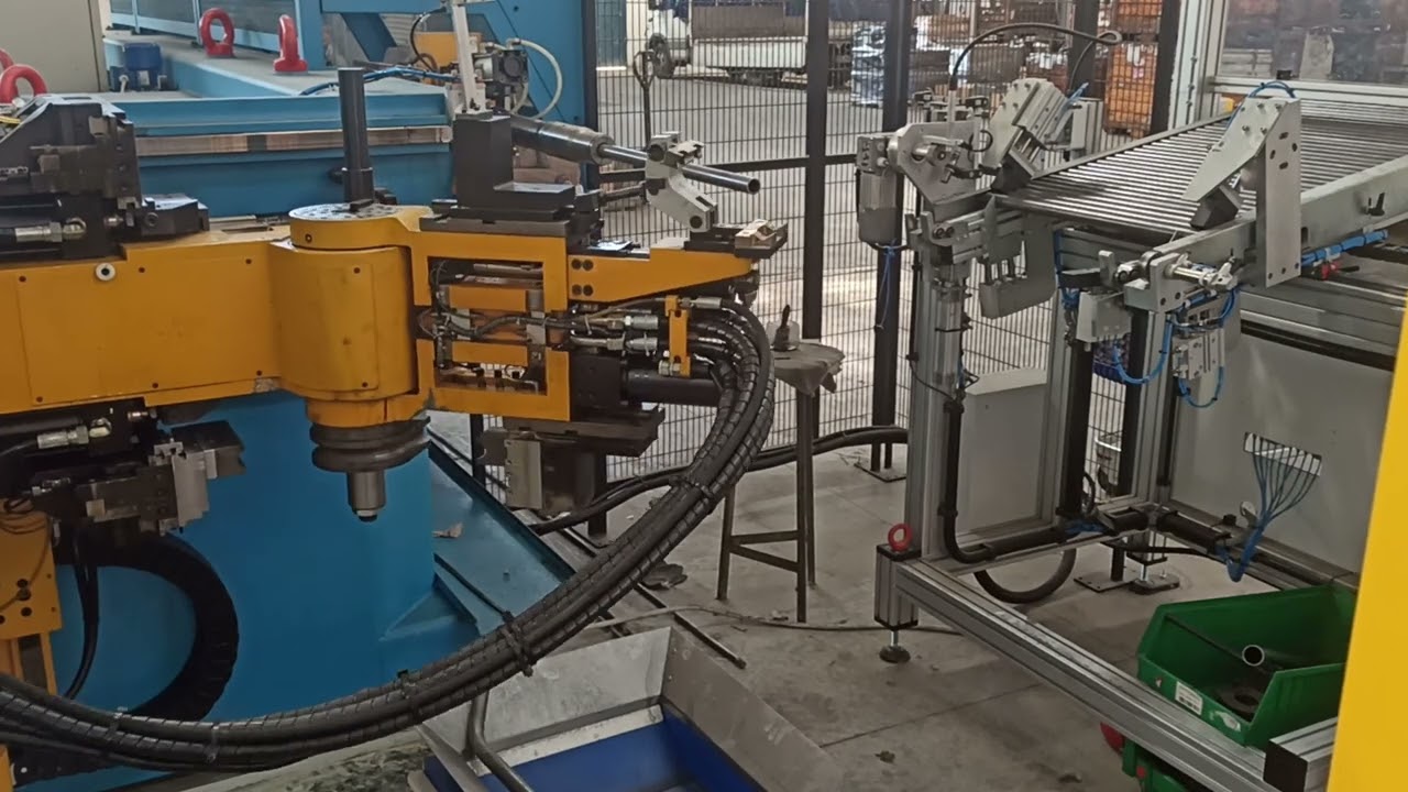 MACCHINA CURVATUBI 542 CRIPPA con CARICATORE