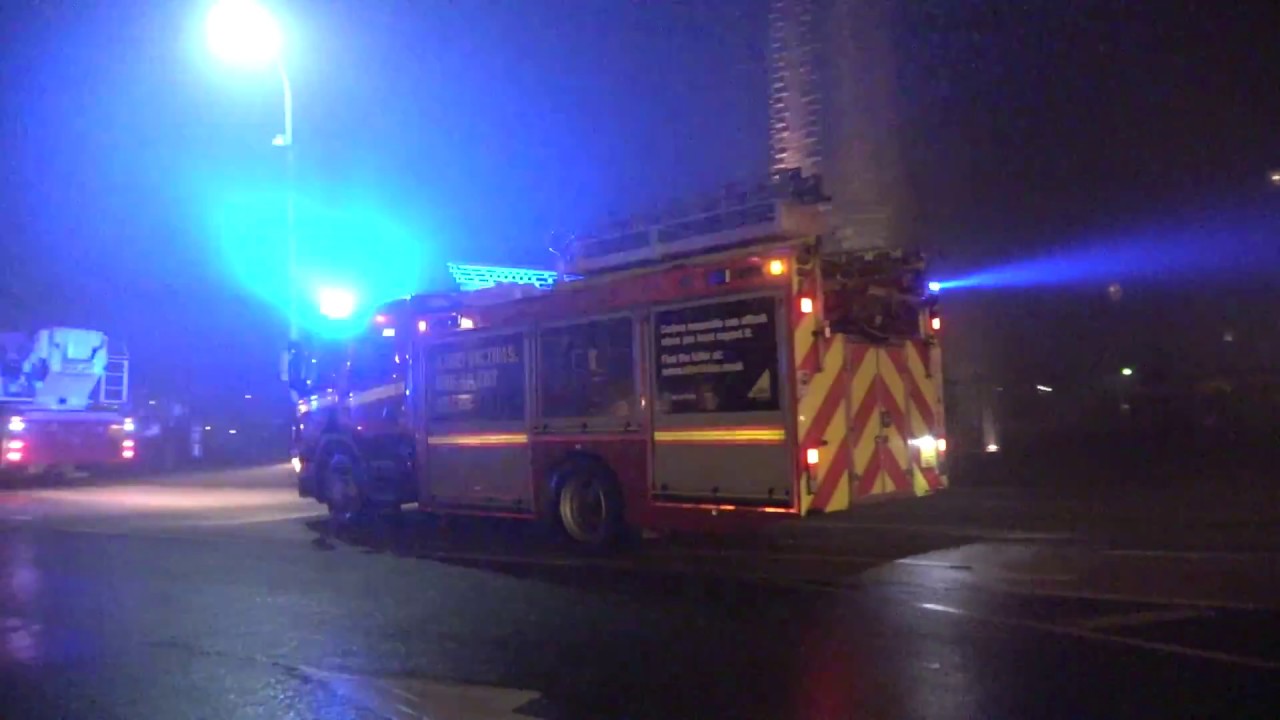 *Rare*Merseyside fire & Rescue / Southport / CPL + Pump / Arriving