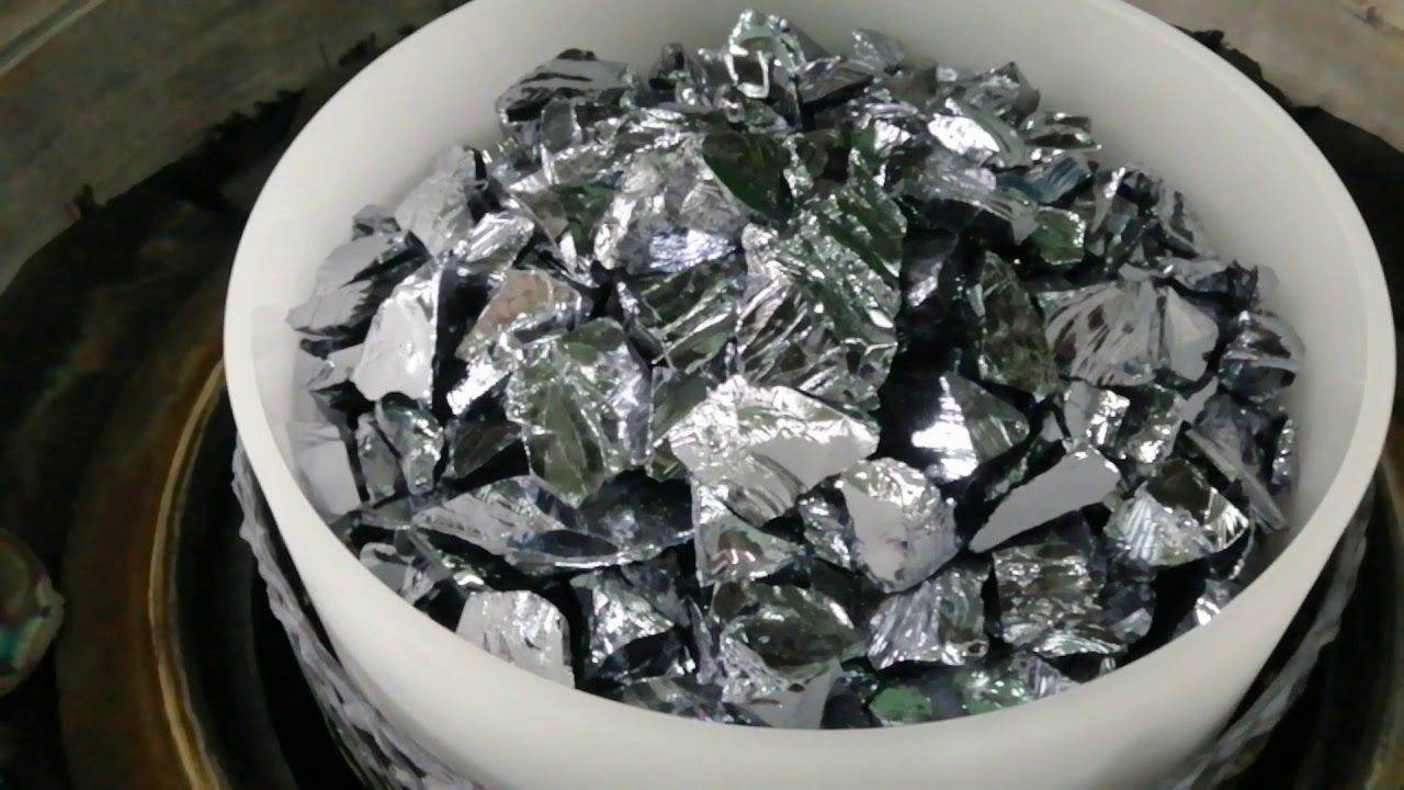 аморфный кремний. плавление кремний. диоксидные соединения кремния. аморфный кремний. аморфный и кристаллический кремний.