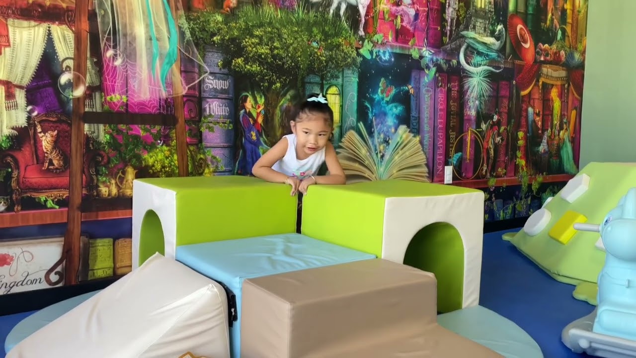 Hangout with us ep. 95 | Kelly Thao vlogs