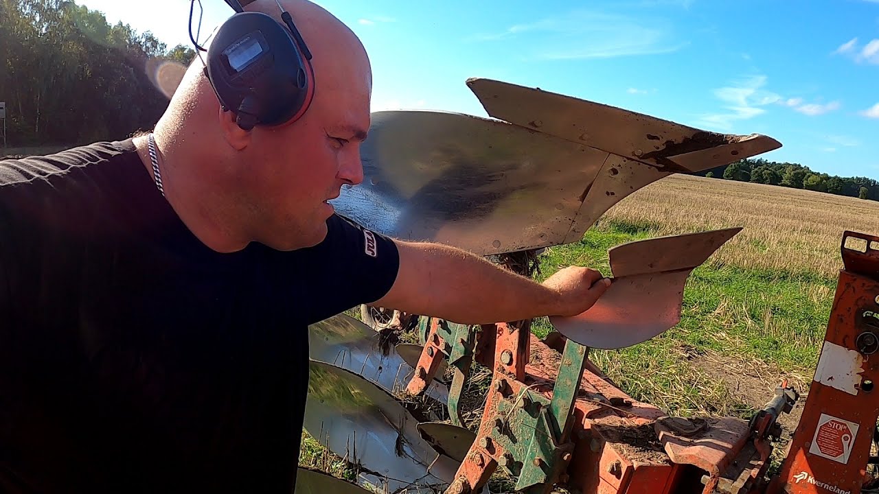 U Tomasza orka po życie najnowszym pługiem przy Ursusie 914