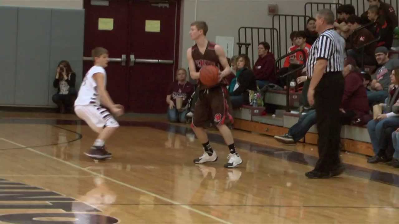 Hardwood Heroes: Vinton County Boys Edge Nelsonville-York