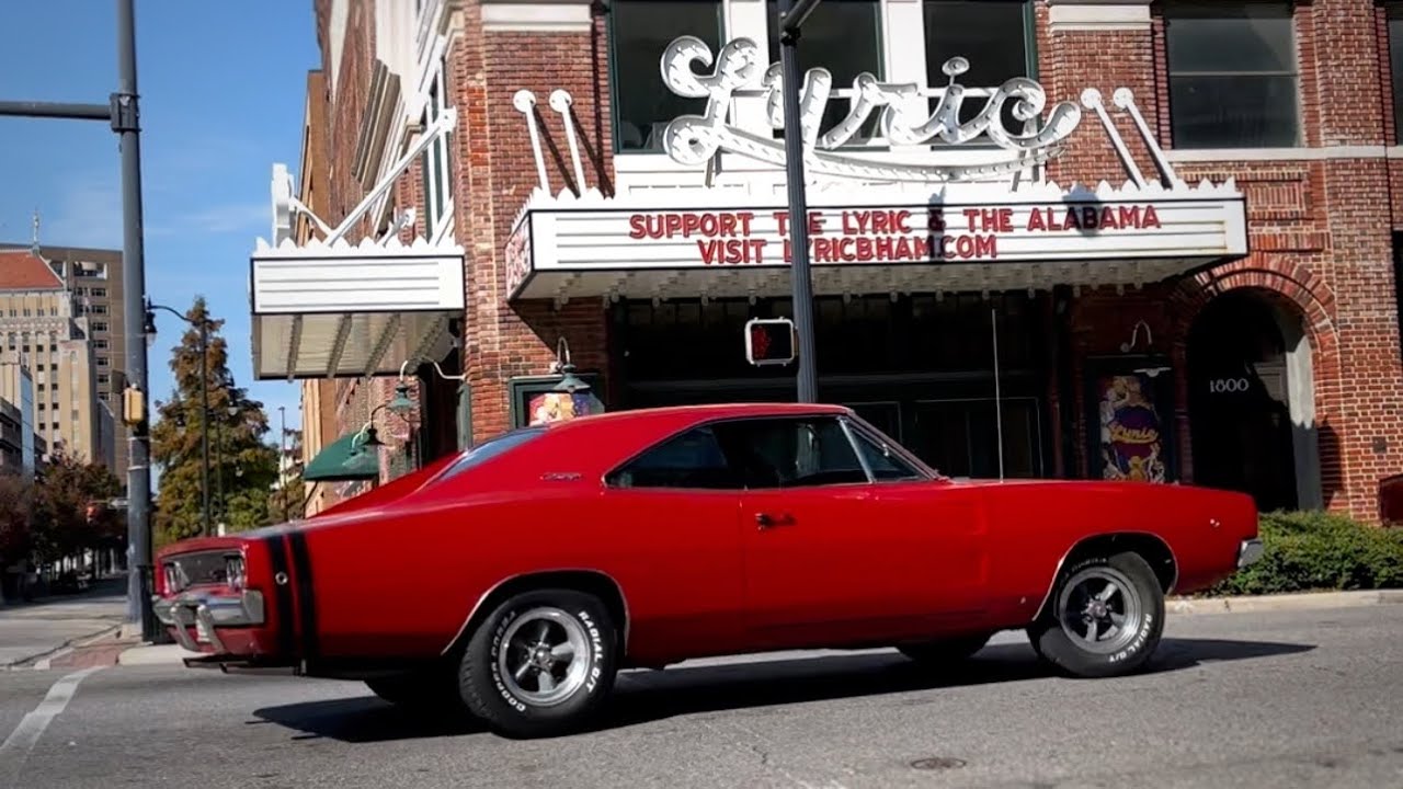 1968 Dodge Charger R/T cruising Birmingham, Alabama 