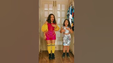 Neha kakkar beautiful looks like a great