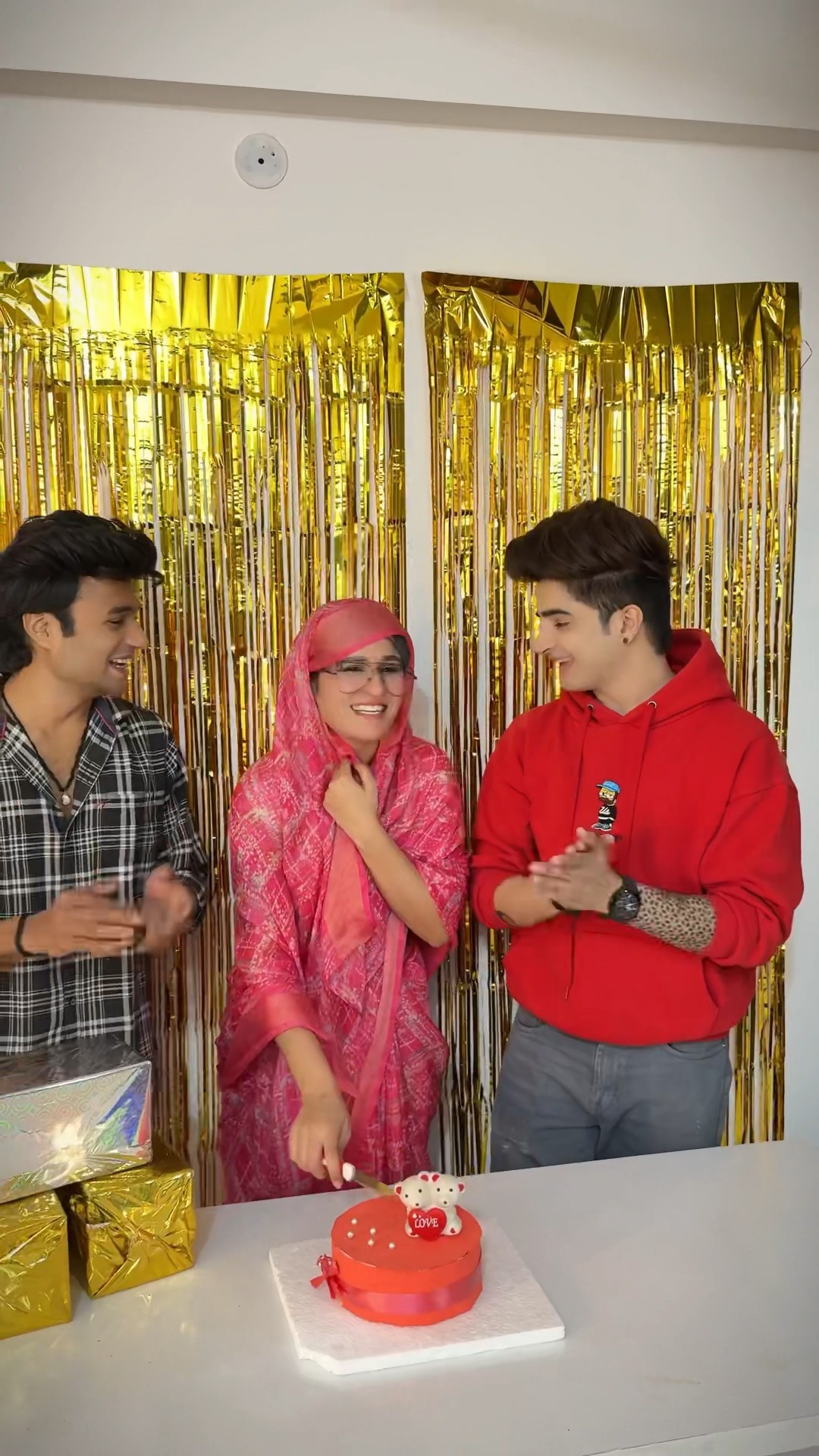 Apni maa ❤️ka humesha Dhayan rakho ? || Gulshan Kalra || #shorts #emotional