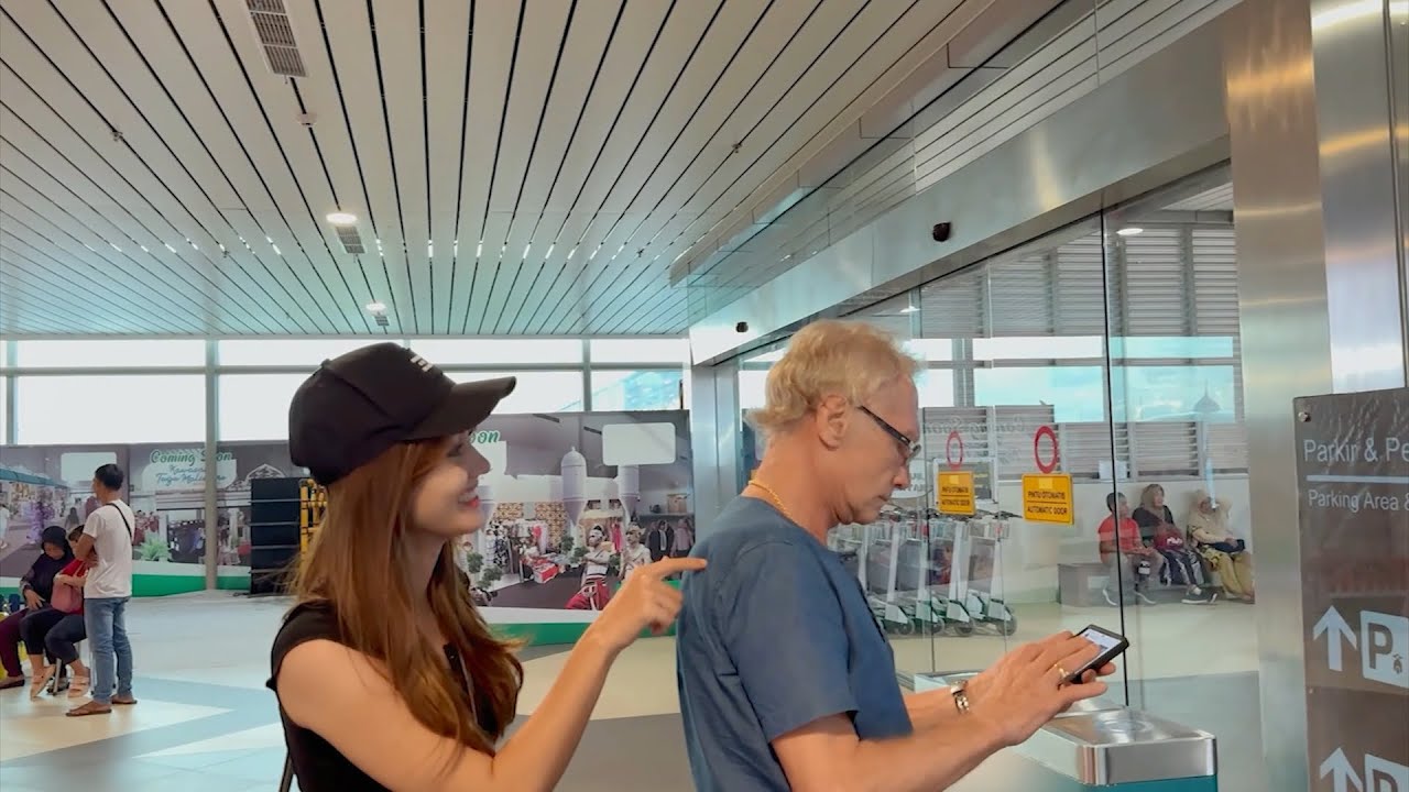 Pertemuan Pertama Setelah 5 Tahun Pisah Sama Ayah Bule