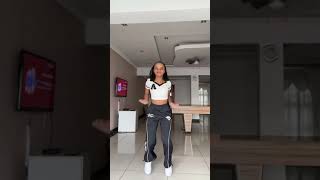 Nandipha808 - Ivale Mfana Dance Challenge