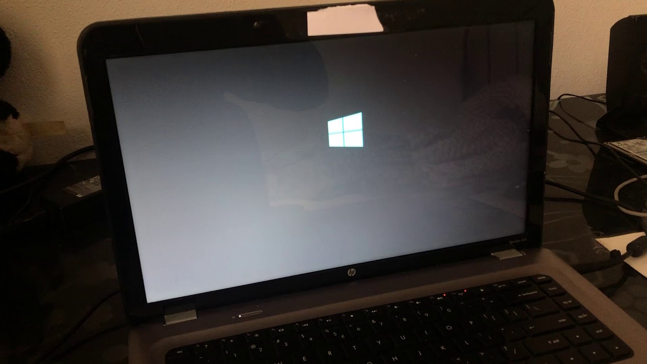 Windows 10 boot with 10 years old laptop with 8gb ram and SSD YouTube
