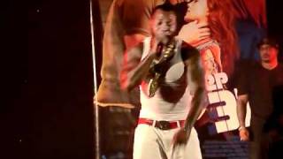 FloRida Be On You  Live @ Step Up 3 Release Avalon Hollywood 072710.MP4