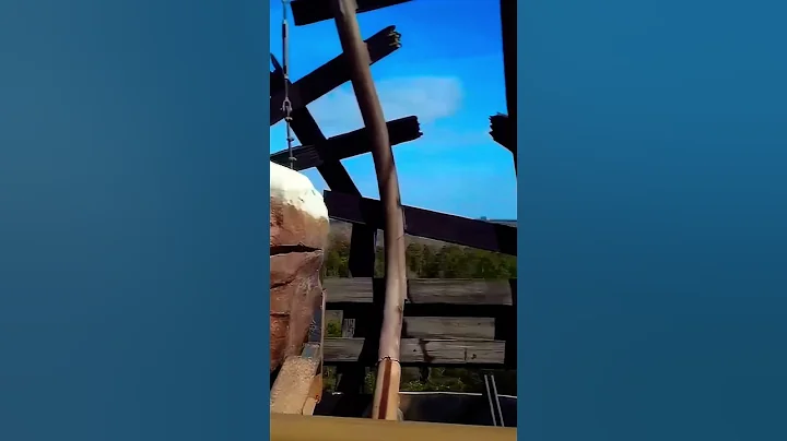 Broken roller coaster! 😰 ‼️⚠️ #shorts