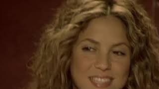 Shakira - Hips Don't Lie  Video ft. Wyclef Jean Resimi