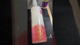 New tumbler designs #tumblers #customtumblers #giraffe #epoxyideas #epoxytumblers
