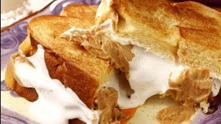 How to Make Grilled Peanut Butter and Marshmallow Sandwich