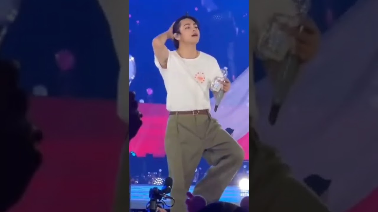 taehyung has armpit hair too 😱😲 #bts #shorts - YouTube