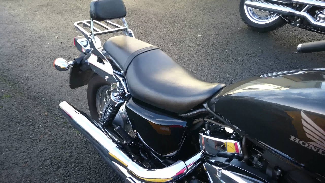 Honda vt 750s