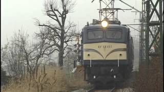 【EF58 伊那松島機関区撮影会2000】リニア・鉄道館展示車EF58157飯田線を回送 EF58 157+オマ46 2000/11/25 DV396