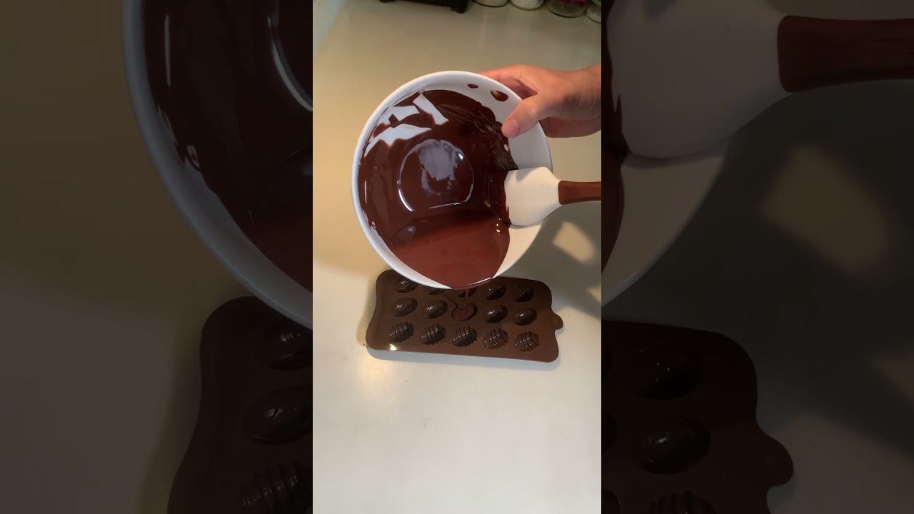 👨🏻‍🍳 How to make chocolate eggs with just 1 ingredient, short recipe