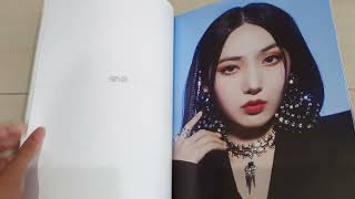 Download Lagu VIVIZ (๋น๋น์ง) 1st mini album: Beam of Prism (Stand version) unboxing and review MP3 Download Lagu VIVIZ (๋น๋น์ง) 1st mini album: Beam of Prism (Stand version) unboxing and review MP3