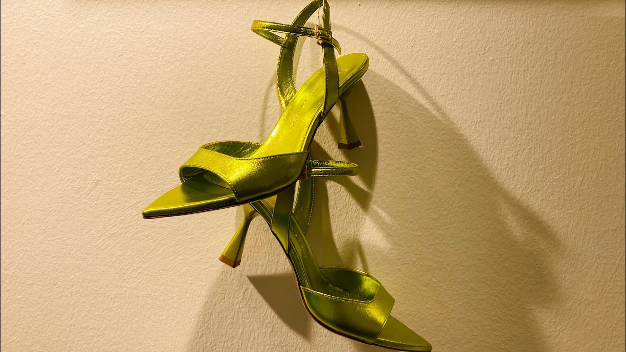 Обзор модной обуви : сезон весна - лето 2023