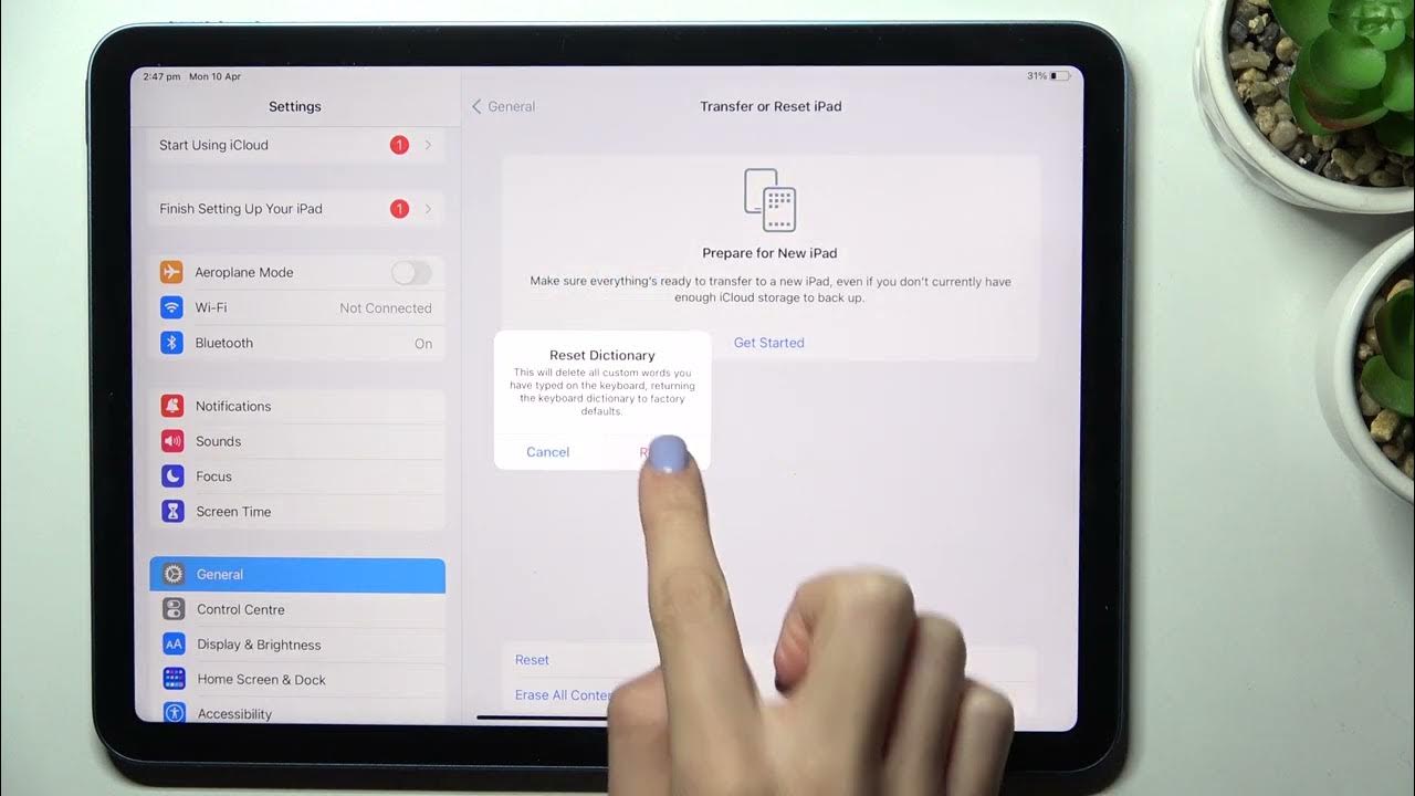 How to Reset Keyboard Dictionary in iPad Air 2022 Apple iPad Air 5th